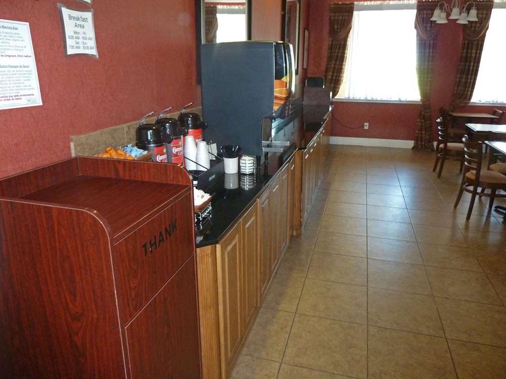Americas Value - Gun Barrel Hotel