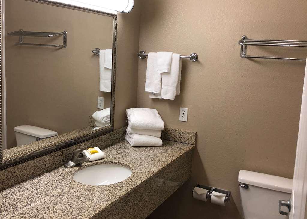 Hotel Americas Value - Gun Barrel Gun Barrel City